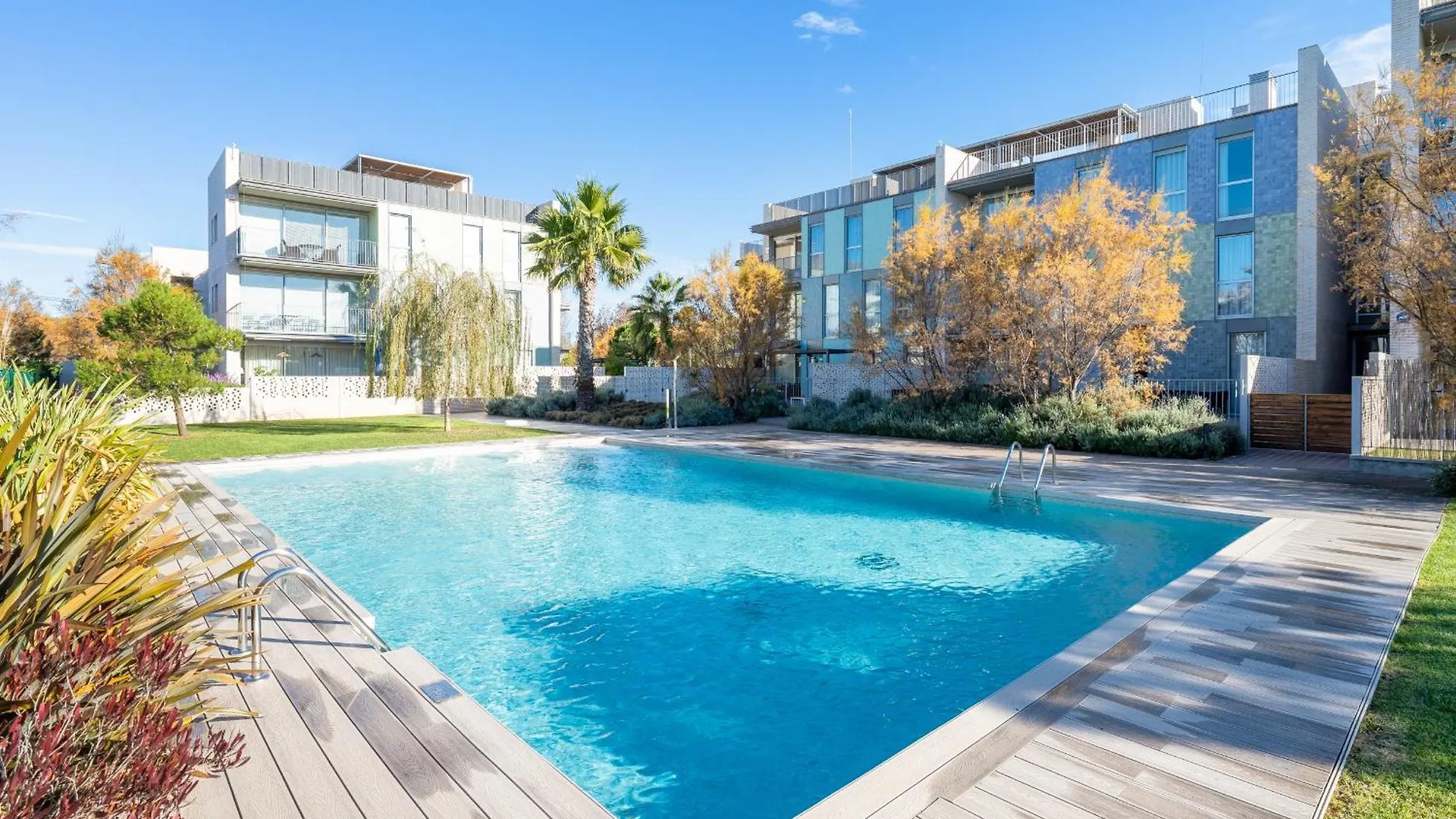 Hauzify I Apartament Jardins D\'Aro contacts